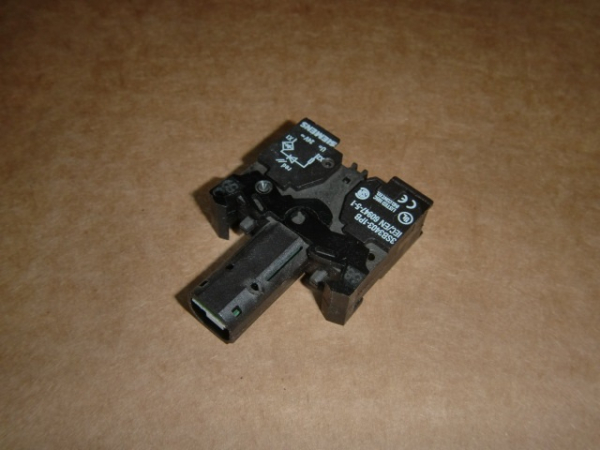 3SB3403-1PB LED-Lampenelement 24V rot Frontbefestigung